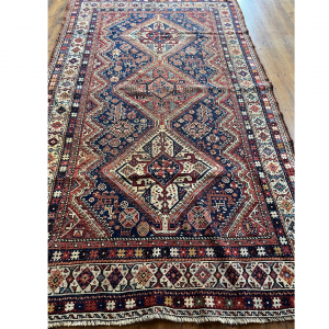 Hand Knotted Persian Shiraz