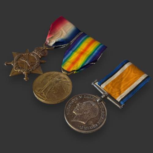 Trio of WWI Medals and Wound Stripe for Alexander Hunter image-2