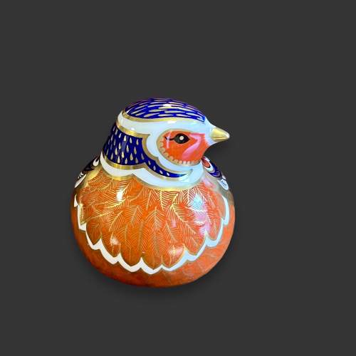 Royal Crown Derby Chaffinch Paperweight image-2