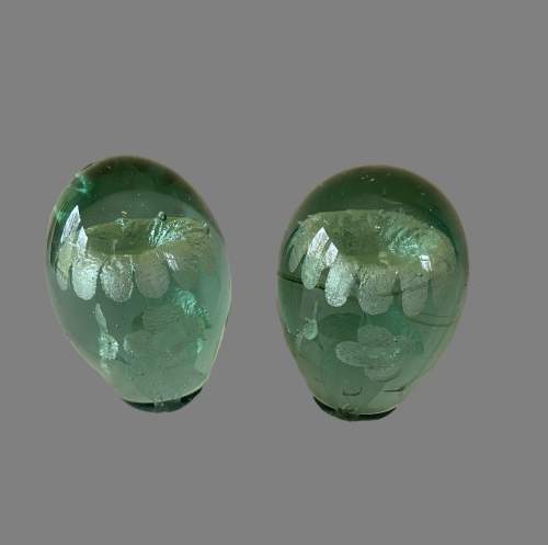 A Pair of Victorian Glass Dumps.  4.5" Height. image-1