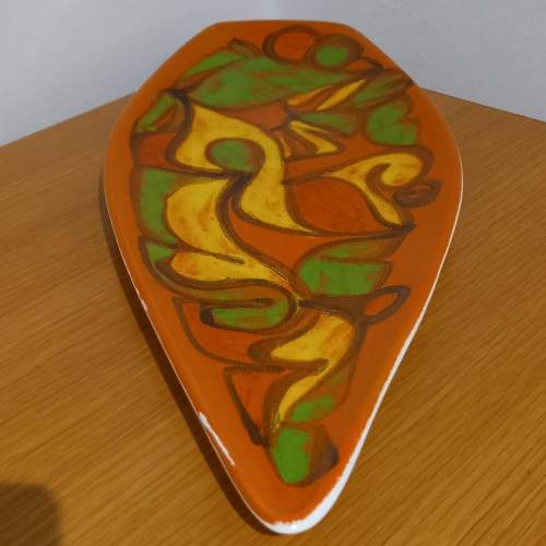 Retro Poole Pottery Hand Painted Delphis Spear Plate image-4