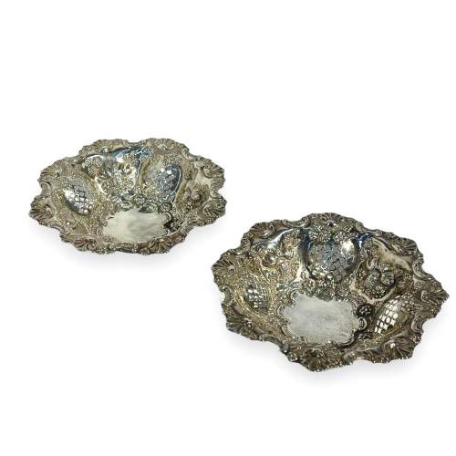 Pair of Victorian Silver Dishes image-1