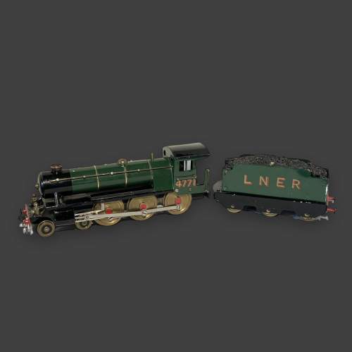 Scratch Built Brass and Steel Model of a 460 Locomotive image-2