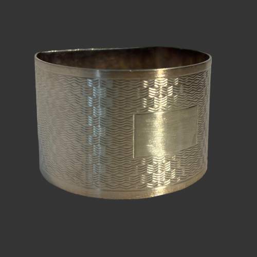 Set of Six Edwardian Silver Napkin Rings image-5