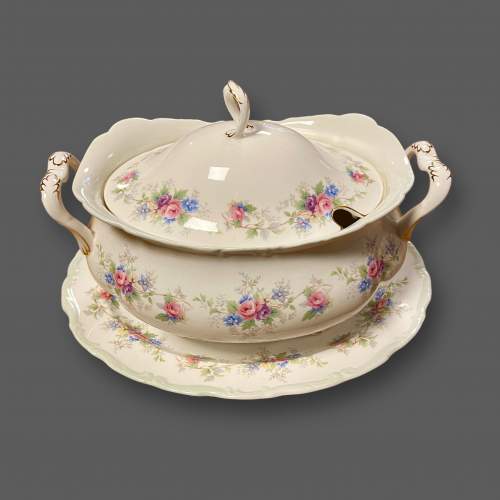 Royal Albert Colleen Soup Tureen and Serving Platter image-1