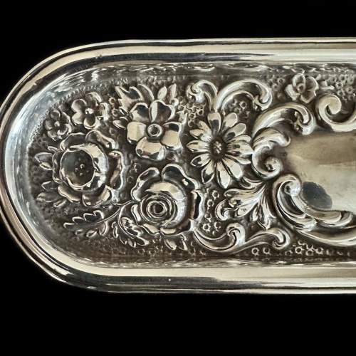 A Chester Silver Pin Tray Hallmarked 1903 by William Neale image-3