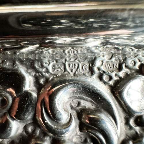 A Chester Silver Pin Tray Hallmarked 1903 by William Neale image-5
