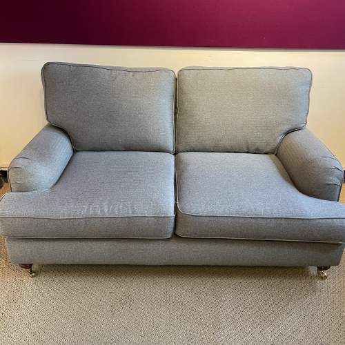 Classic style Two Seater Upholstered Sofa image-3