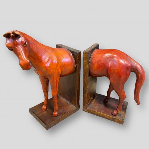 20th Century Novelty Horse Bookends image-1