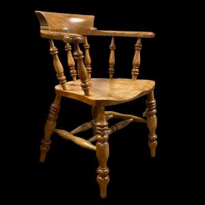 Victorian Ash and Elm Smokers Bow Windsor Chair