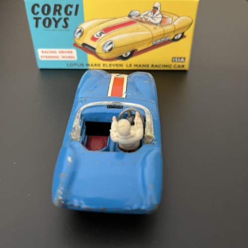 Vintage Corgi 151A Lotus Mk 11 Le Mans 1961-64 image-5