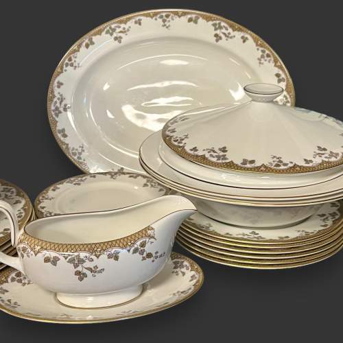 Thirty One Piece Royal Doulton Lynnewood Dinner Set image-2