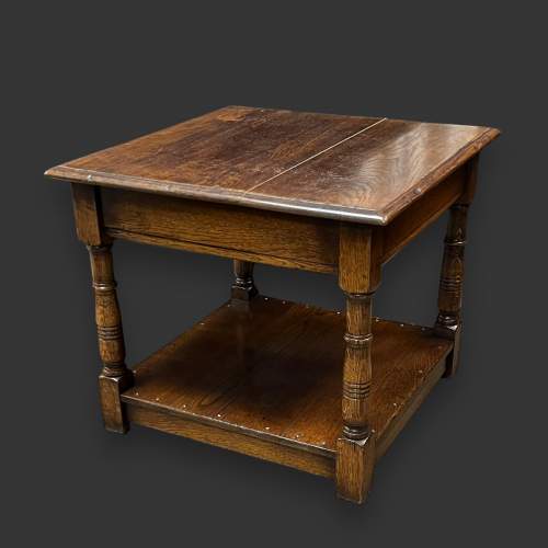 Early 20th Oak Square Coffee Table image-1