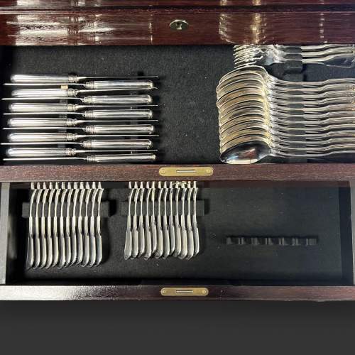 Extensive Mahogany Cased Canteen of Cutlery image-4