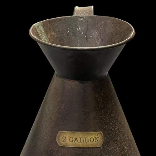 19th Century Two Gallon Steel Haystack Measure image-2