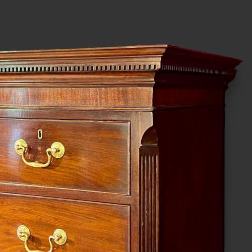 Late Georgian Mahogany Chest on Chest image-4