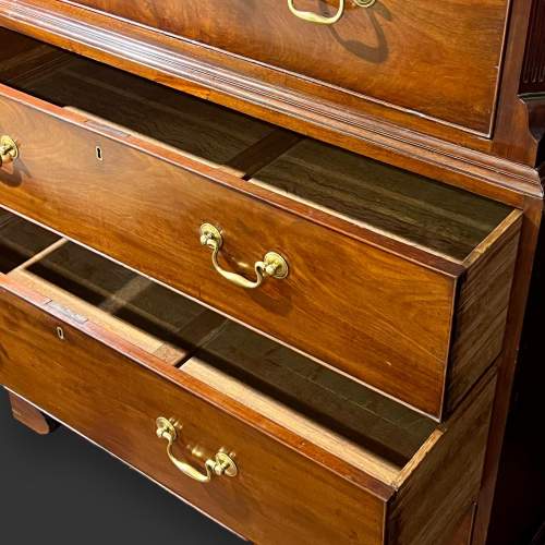 Late Georgian Mahogany Chest on Chest image-6