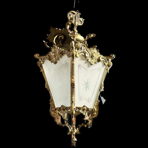 A French Country House Brass Pendant Lamp with Etched Glass image-1