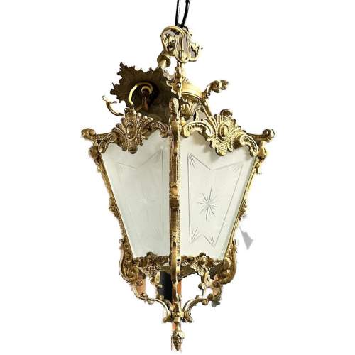 A French Country House Brass Pendant Lamp with Etched Glass image-2