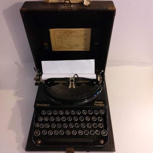 Remington Home Portable Typewriter image-3