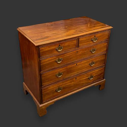 George III Mahogany Chest of Drawers image-1