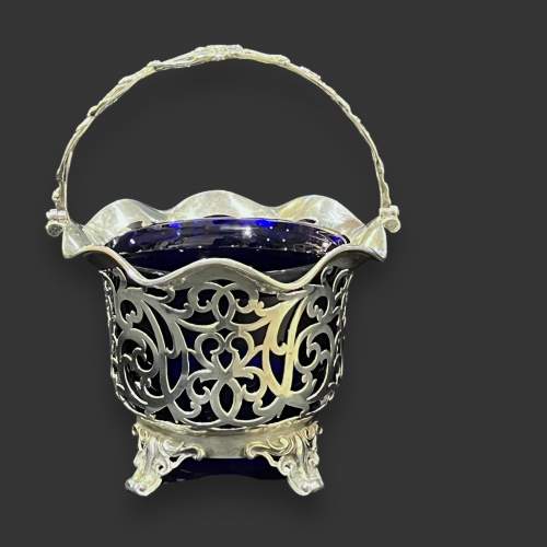Mid 19th Century Pierced Silver Basket image-3