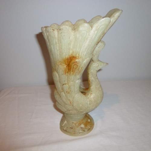 An Unusual Chinese Archiac  carved Jade  stylised Bird image-2