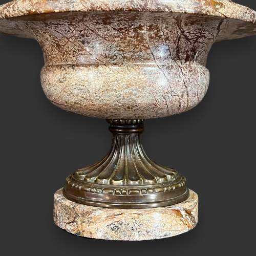 19th Century French Grand Tour Marble Tazza image-5