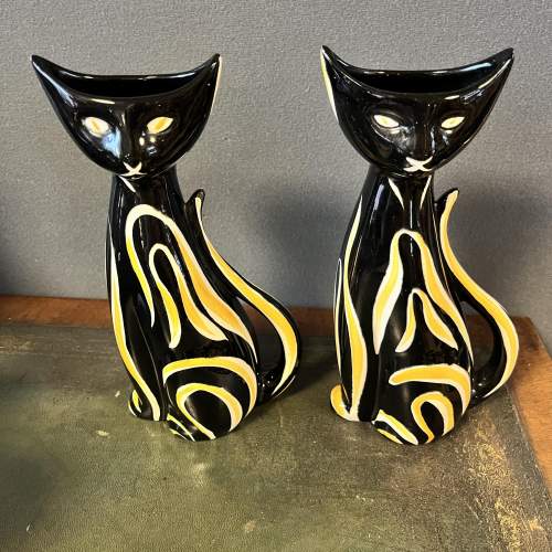 A Pair of Tigris Vases by Georg Schmider image-1