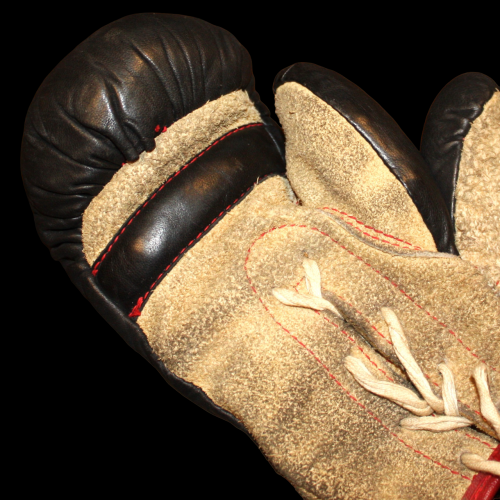 Mid-20th Century Childs Boxing Gloves in Black Kid Leather image-5