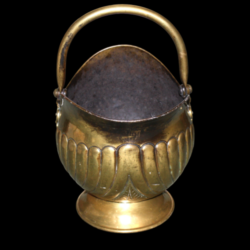 Good Quality Brass Helmet Coal Scuttle image-3