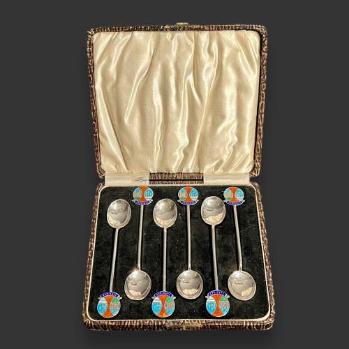 Set of 6 Early 20th Century Silver and Enamel Cardigan Teaspoons image-2