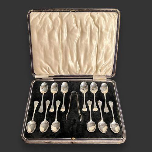 Set of 12 20th Century Silver Trefid Coffee Spoons and Tongs image-2