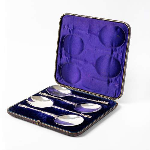Cased Set of Victorian Sterling Silver Serving Spoons image-1