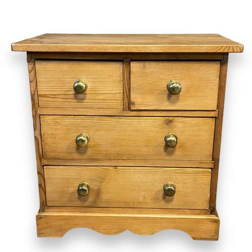 Pair of Vintage Pine Bedside Chests image-3