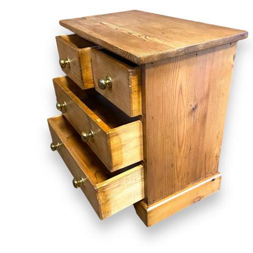 Pair of Vintage Pine Bedside Chests image-4