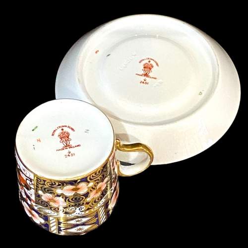 Set of Six Royal Crown Derby Imari Coffee Cans and Saucers image-5