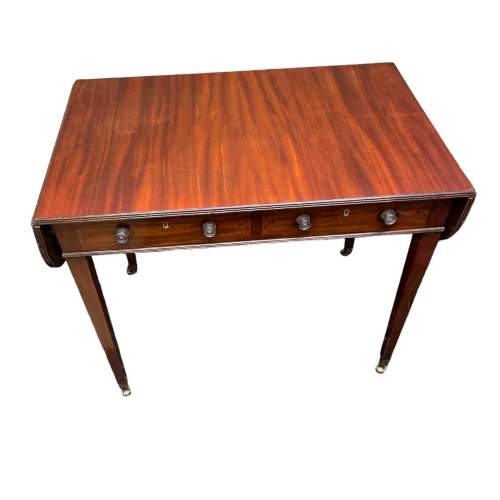 A Good Quality 20th Century Mahogany Drop Leaf Table With Drawers image-3