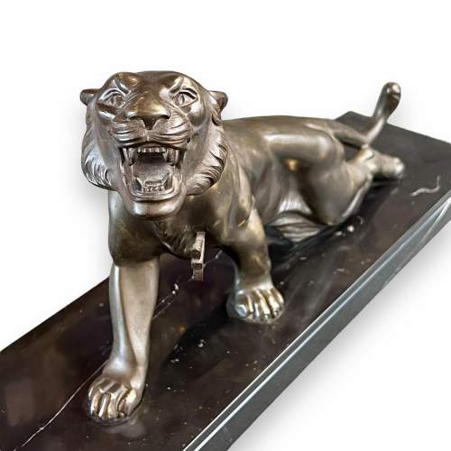 Art Deco Spelter Sculpture of a Tiger on a Black Marble Base image-3