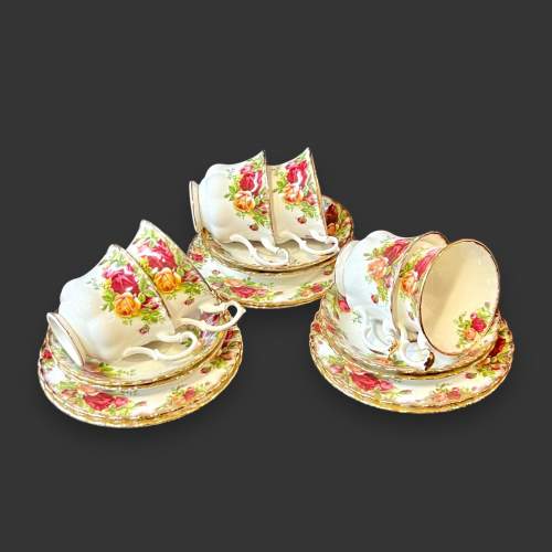 Set of Six Royal Albert Old Country Roses Trios image-1