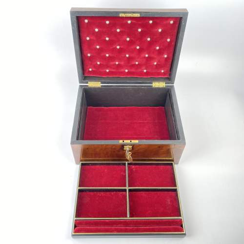 Beautiful Victorian Walnut Dome Top Jewellery Box image-3