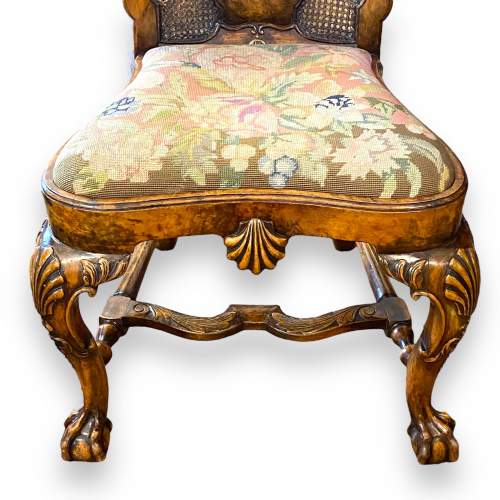 Pair of Queen Anne style Walnut Side Chairs image-3