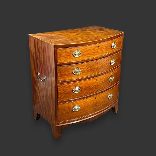 George III Mahogany Bow Fronted Chest of Drawers image-1