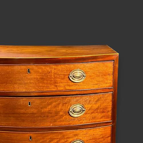 George III Mahogany Bow Fronted Chest of Drawers image-3