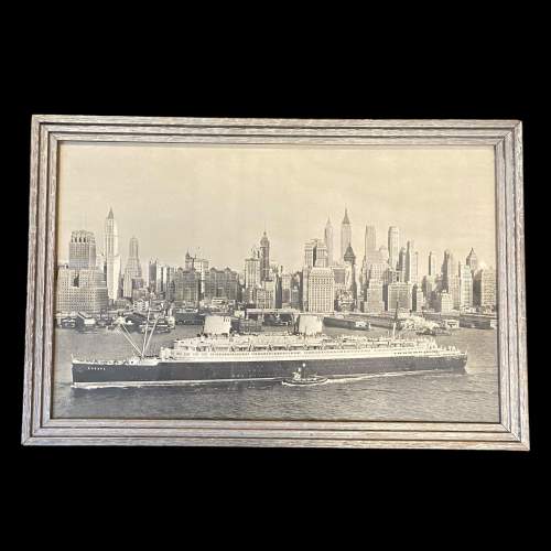 SS Europa Original Skyline New York Photograph image-1