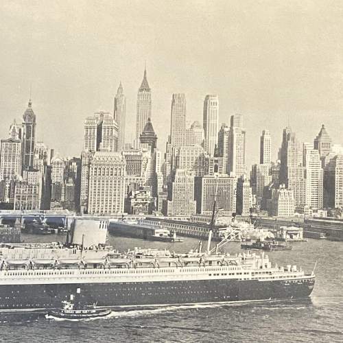 SS Europa Original Skyline New York Photograph image-3