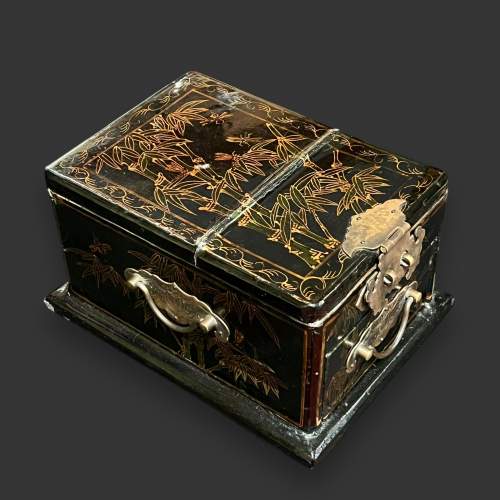 Early 20th Century Chinese Travel Box image-4