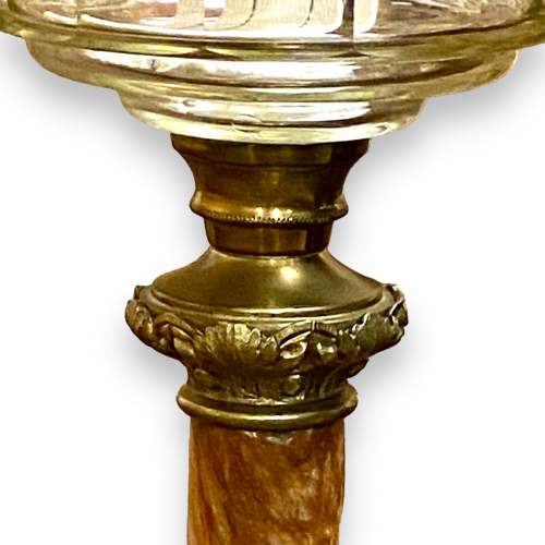 Victorian Decorative Onyx and Brass Oil Lamp image-5