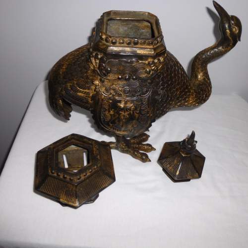 An Unusual Large Chinese Bronze Censer in the form of a Bird image-3