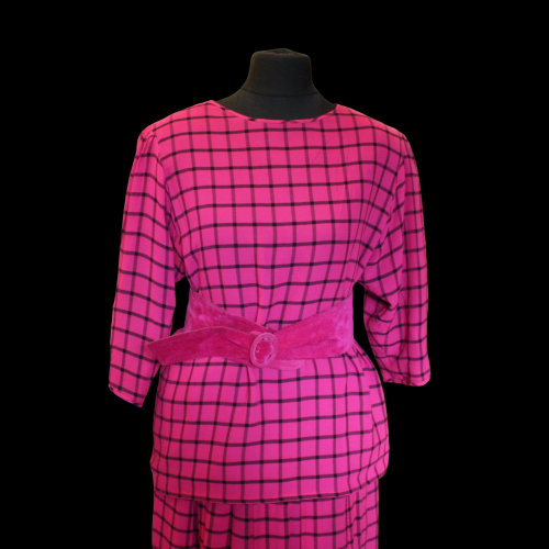 Caroline Charles OBE 1980s Pink Check Silk 2 Piece Outfit + Belt image-2